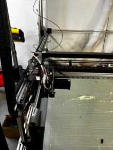 The large-scale 3D printer is formed at a size of 1.1 meters - Actual photo