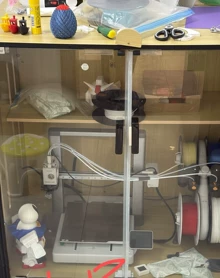 Tuozhu A1 3D printer is almost brand new. It has actually on - Photo taken in person