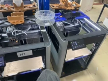 Tuozhu H2D 3D printers, three stand-alone printers, started  - Photo taken in person