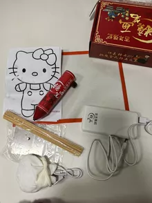 The century-old Zhangji Candy Brush Set is almost brand new. - Photo taken in person