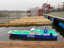 remote control ship model - Photo of the actual product